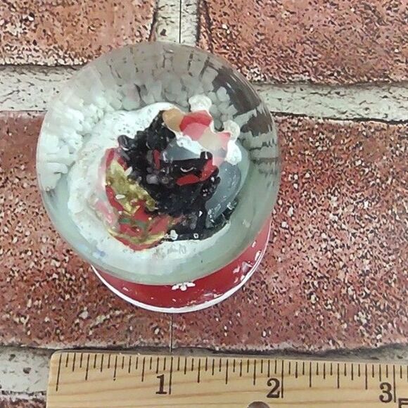 Mini Christmas Reindeer Dog Tree Snowglobe Waterglobe Snow Globe Santa Reindeers - Picture 6 of 16